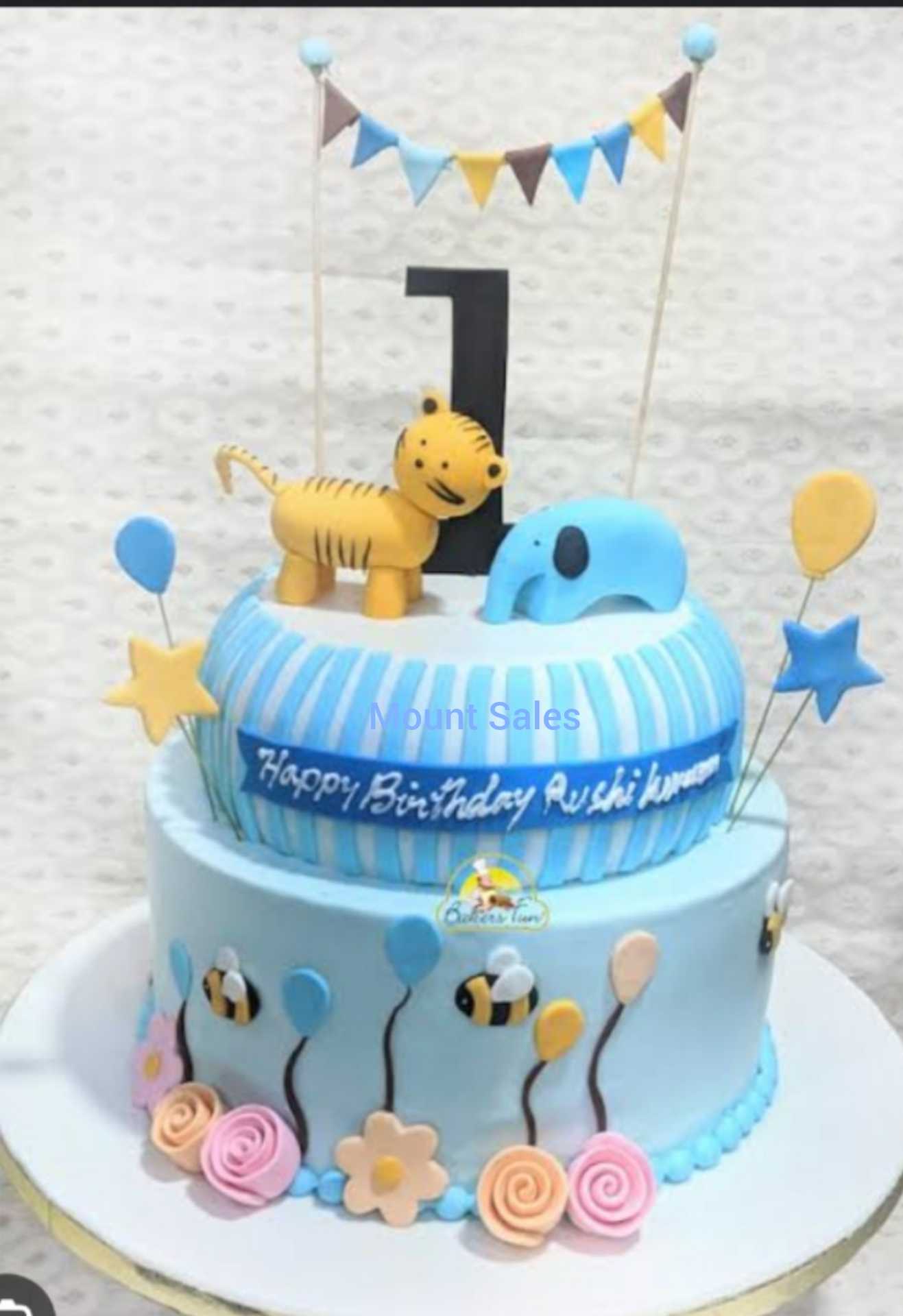 Premium RED N White Velvet Cake